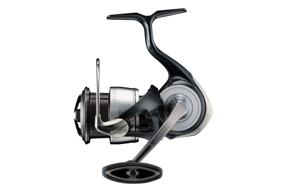 Daiwa 24 Certate LT FC 2500